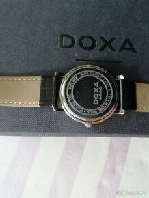 Hodinky DOXA