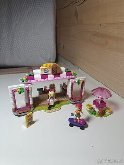 Lego friends Kavárna v parku městečka Heartlake