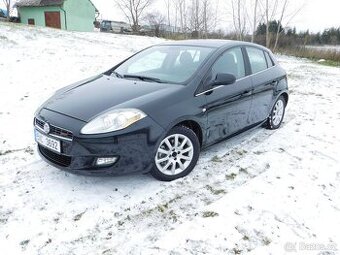 Fiat Bravo 1.4 T-JET,,výkon 110 Kw,BEZ KOROZE,Pěkný