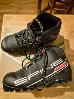 Boty na běžky c.39