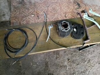 Jawa pionýr 550 ,555,20,12 směs dilu