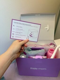 Frida mom sada k porodu