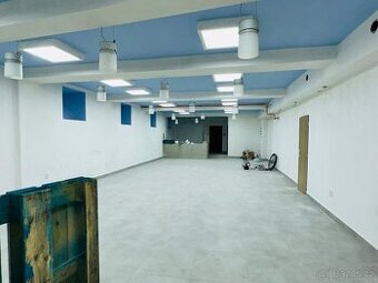 pronájem obchodních prostor, restaurace nebo kancelář - 1