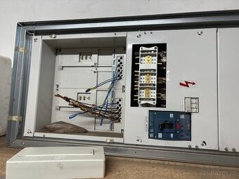 Elektro skříň pro měření do 160 A