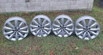 ALU disky R17 VW-ŠKODA-AUDI-SEAT zachovalé elektrony