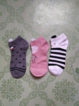 Dívčí ponožky