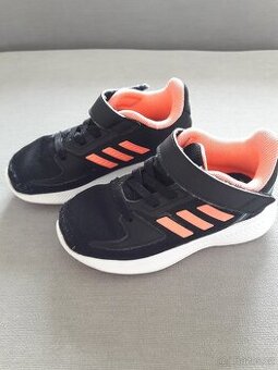 Divci tenisky Adidas, vel. 25