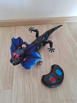 Zánovní  ještěrka na dálkové ovládání