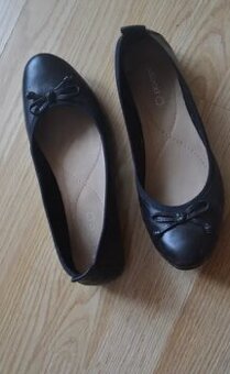 kožené baleriny_ lodičky vel. 39 lasocki-top stav