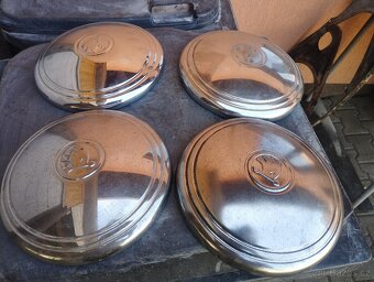 Skoda 1000 mb nebo 100 poklice kol