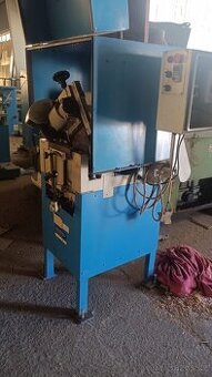 bruska na pilové pásy