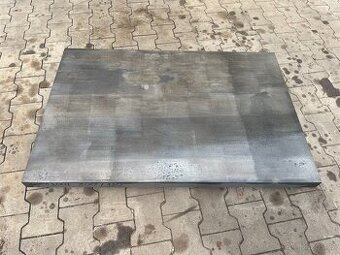 15. Pracovní stůl, rýsovací, svařovací deska 1200/800/120