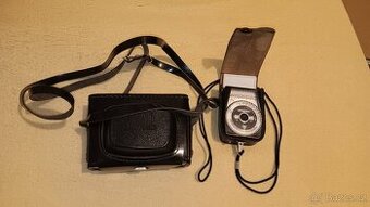 Fotoaparát Smena 8M a expozimetr Leningrad 4