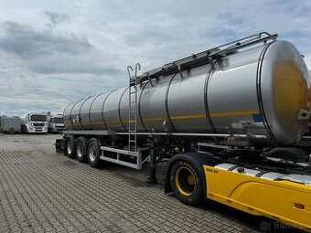 Cisterna Kassbohrer L4BH