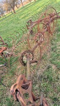 Obraceč a nahrabovač "Sob"