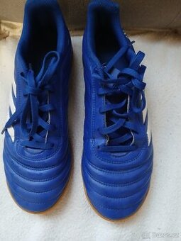 Sálové kopačky Adidas