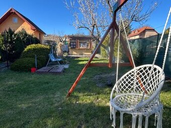 Přenechání pronájmu zahrady spolu s chatou