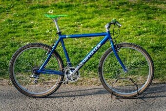 Vintage horské kolo Cannondale M400