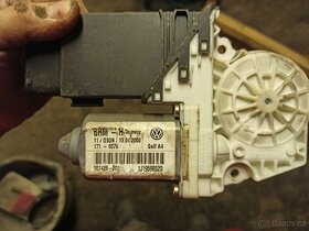 Motorek okna pravý přední VW Golf IV