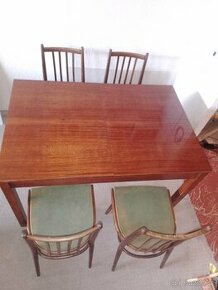 Jídelní stůl Halabala rozkládací plus 4 židle