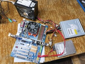 počítač bez bedny X2 5400+ 4gb ram ddr2 160 gb disk