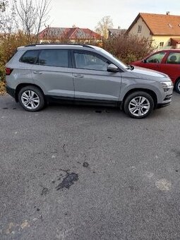 Škoda karoq