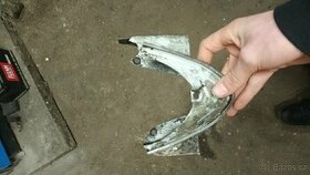 Kryt řetězu jawa 350