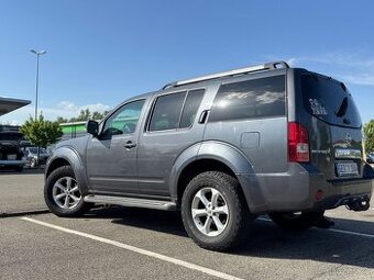Nissan Pathfinder 2.5 dCi LE Aut. 140kw