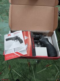 Revolver CO2 - 1