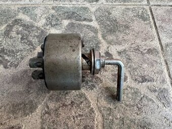 Prodám spínací skříňku asi na traktor