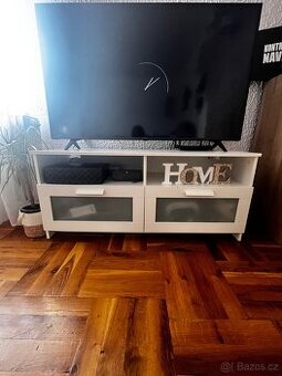 TV stolek