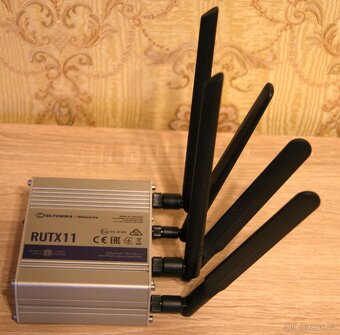 Prodám: Teltonika RUTX11 - LTE Cat 6 Průmyslový Router (plně