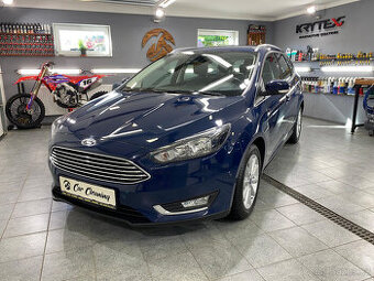 Ford Focus MK3 1.5 EcoBoost kombi 110kw Titanium 1. maj. ČR