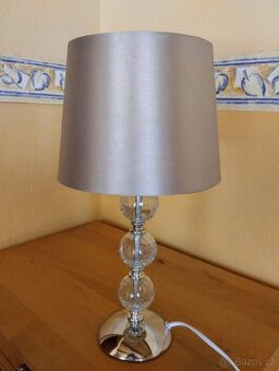 Stylová designová lampa lampička