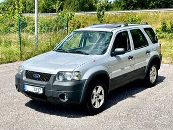Ford Maverick 2.3 XLT 4x4, tažné, výhřev...