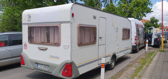 velký karavan Knaus 550