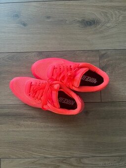 NikeiD dámské tenisky