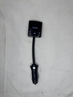FM Bluetooth vysílač do auta Defender