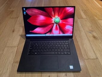 Dell XPS 15 7590 - 1