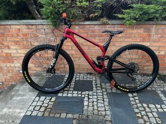 Radon skeen trail, CF 9.0, 20” - SLEVA