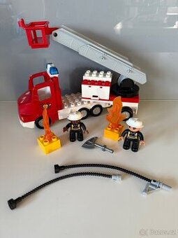Lego Duplo Hasičské auto - 1