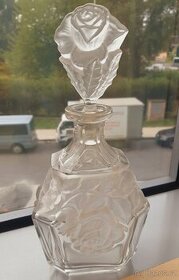 Starožitná skleněná karafa