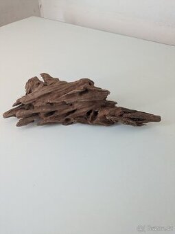 Dřevěná dekorace do akvária