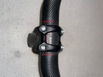 Karbonová řídítka