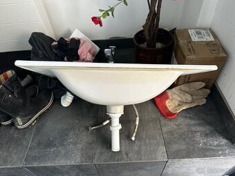 Umyvadlo s baterii 60x45