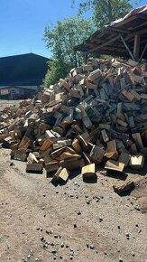Palivové dřevo, štípané dřevo, Praha - 1