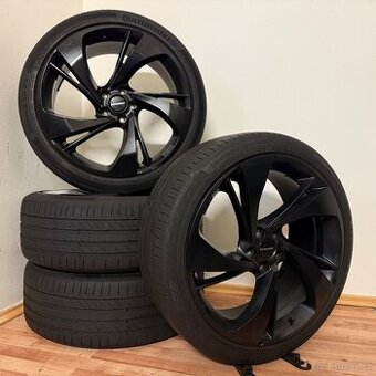 PEUGEOT 3008 5x108 R20 ET44+LETNÍ 235/40R20 4,5mm