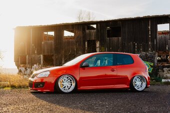 Golf V gti 290ps vzduch Carbon, recaro