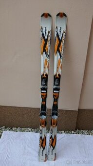 SJEZDOVÉ LYŽE ROSSIGNOL ZENITH 162CM/VÁZÁNÍ ROSSIGNOL 100