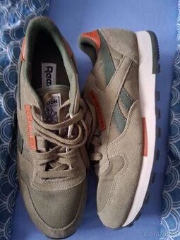 Tenisky Reebok Classic  vel.41